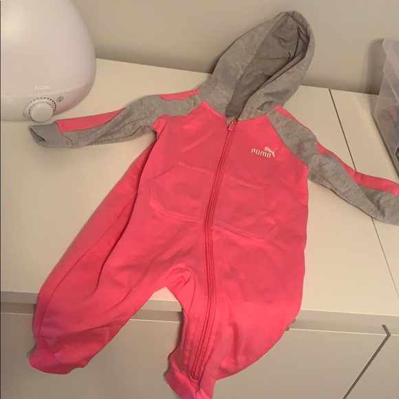 BNWOT puma zip up romper baby - Picture 1 of 4